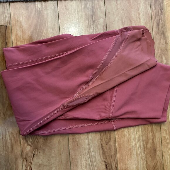 Lululemon wunder under - Picture 3 of 5